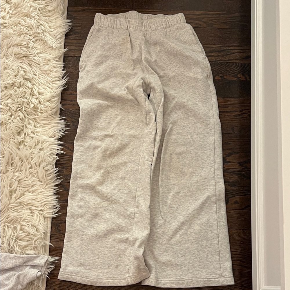 Hollister grey wide leg sweatpants